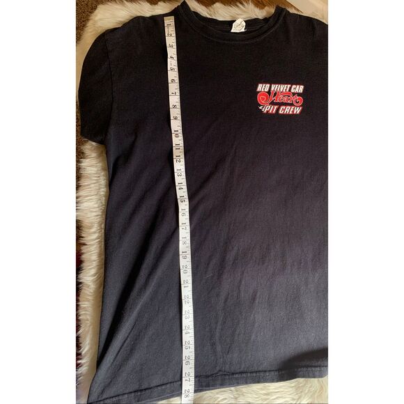 Red Velvet Car Heart Pit Crew Anvil Black Concert Tour Merch Tee Large - Picture 5 of 6